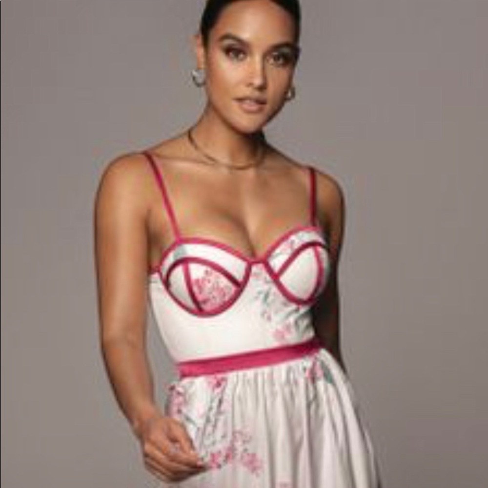 JLux Label Floral Bodysuit